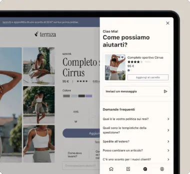 Interfaccia di un e-commerce che mostra un completo sportivo da 95 € con opzioni per l'assistenza clienti via chat e le domande frequenti.